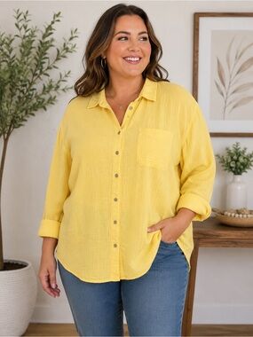 Time and Tru Women’s Yellow Button Up Gauze Shirt 2XL NWT